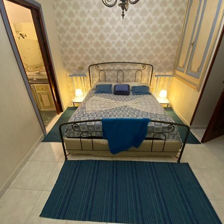 Casa Kamalei, Tra Plebiscito E Lungomare Apartman Nápoly Kültér fotó
