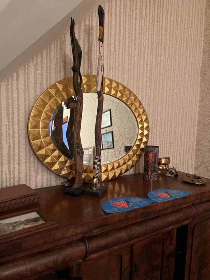 Casa Kamalei, Tra Plebiscito E Lungomare Apartman Nápoly Kültér fotó