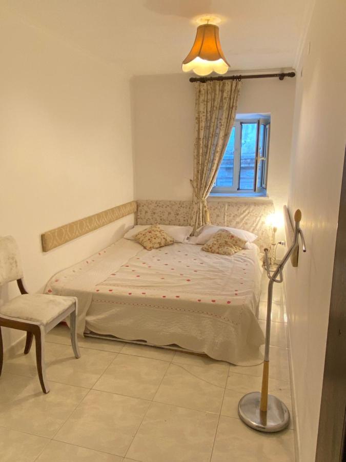 Casa Kamalei, Tra Plebiscito E Lungomare Apartman Nápoly Kültér fotó